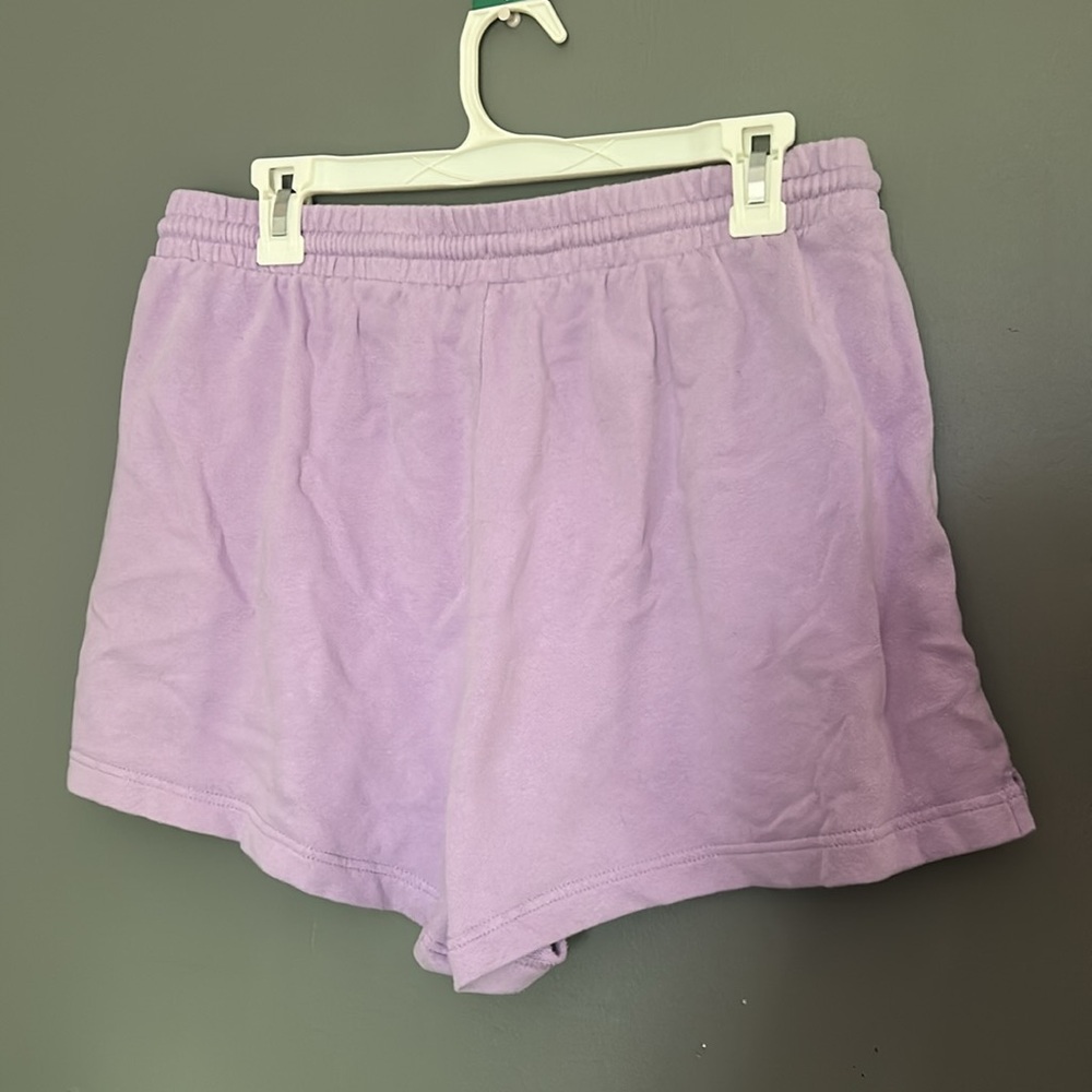 Old Navy Purple sweat Shorts Relaxed Fit Elastic Waistband - Picture 3 of 3